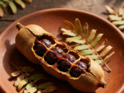 පොත්ත අතුලේ රස දැන ගත්තට ගුණ දන්නවද?