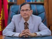 අභූත තර්ක දාලා ඇමතිව බේරගන්න බෑ – ජී.එල්. ගෙන් සැර පහරක්