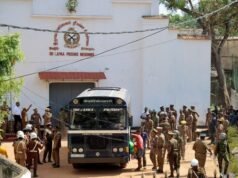මීගමුව බන්ධනාගාර ගැටුමට අදාළව රැඳවියන් සිව් දෙනෙකු සැකකරුවන් ලෙස නම් කරයි